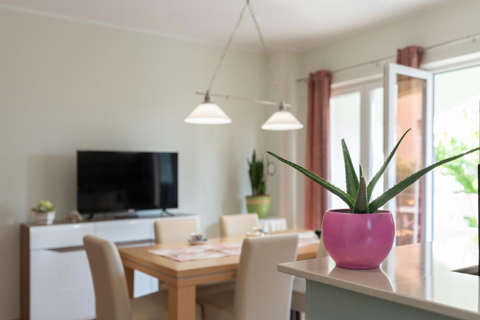 Apartments Jasna Novalja Luaran gambar