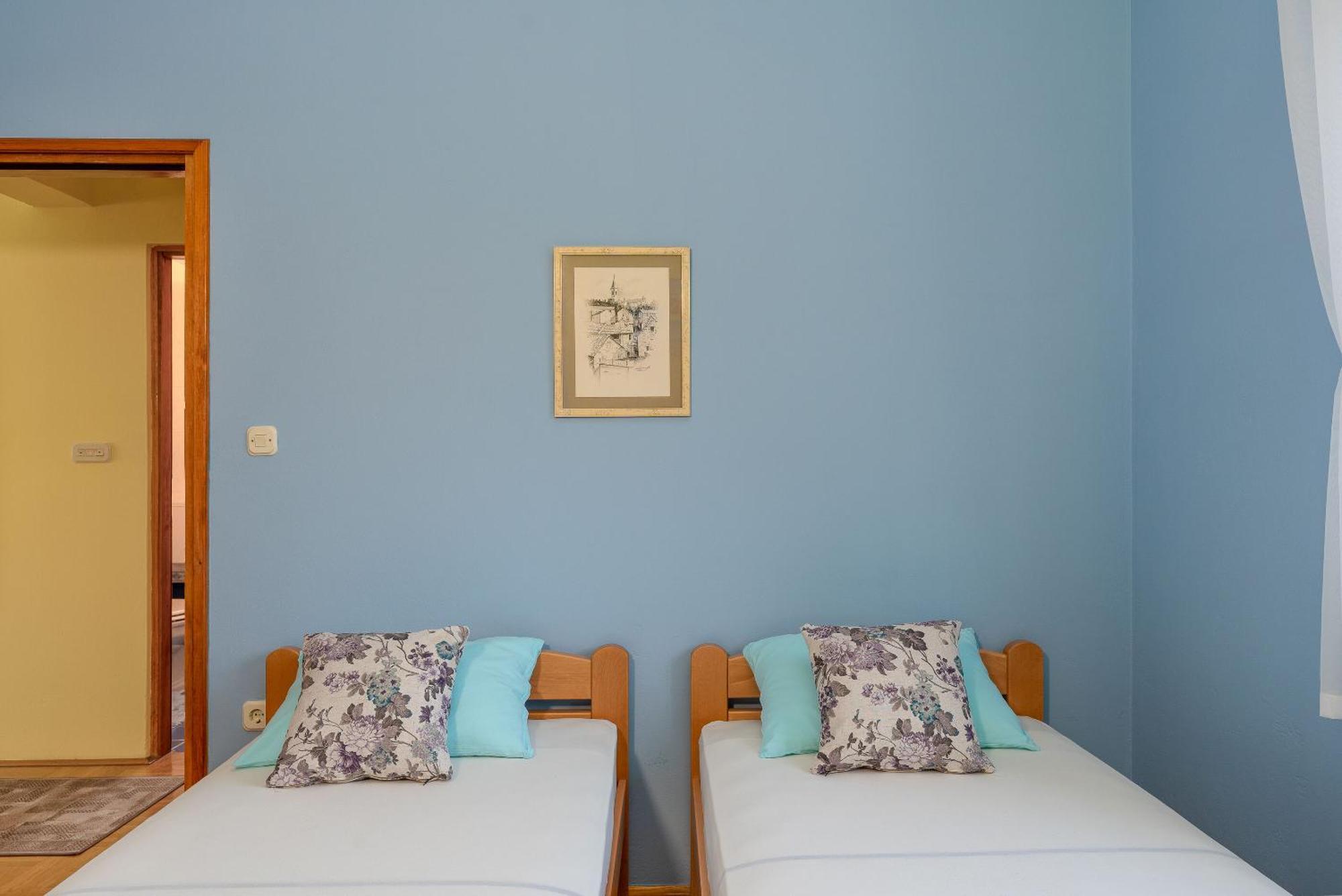 Apartments Jasna Novalja Luaran gambar